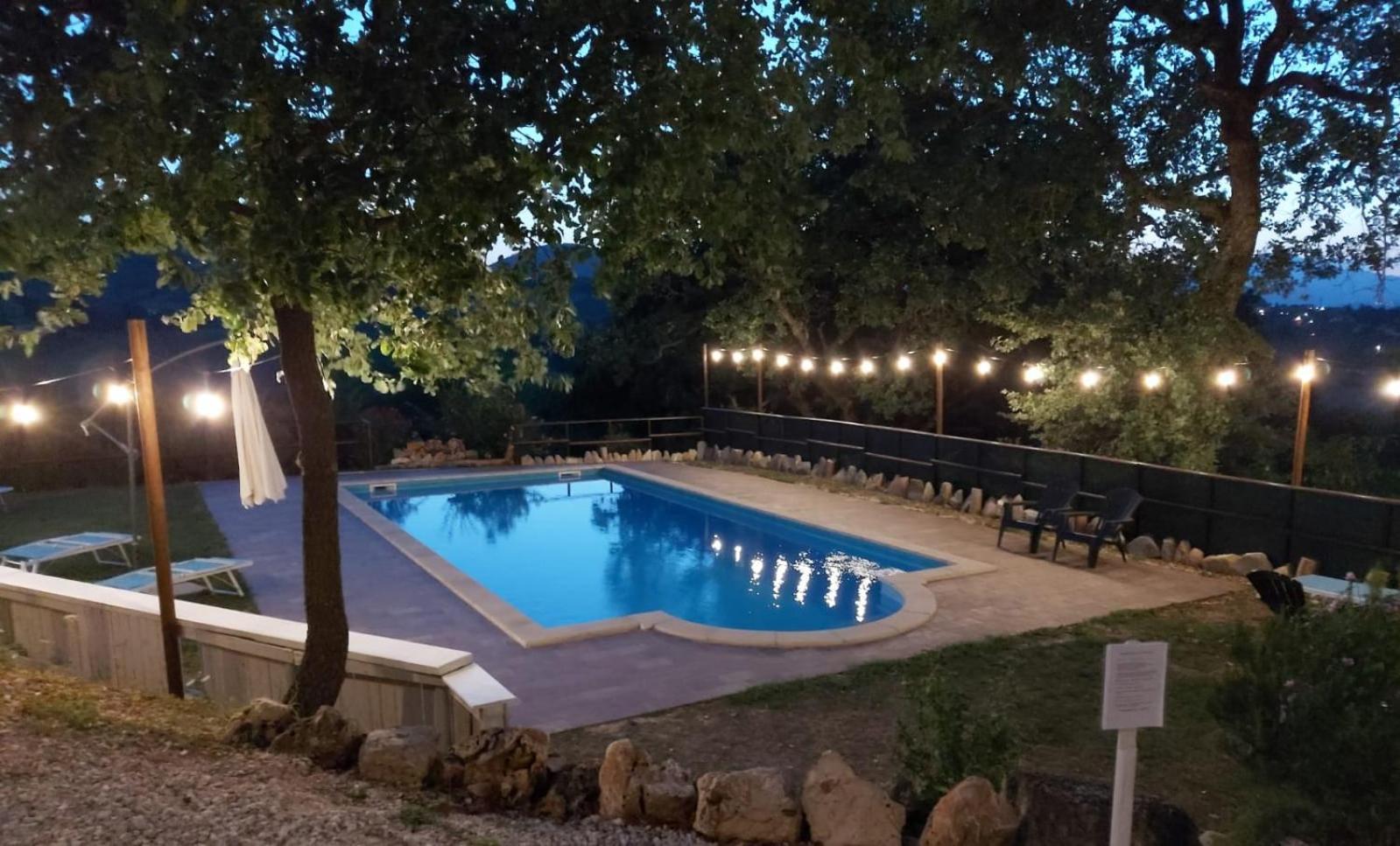 Agriturismo Gioie Di Campagna 法布里亚诺 外观 照片