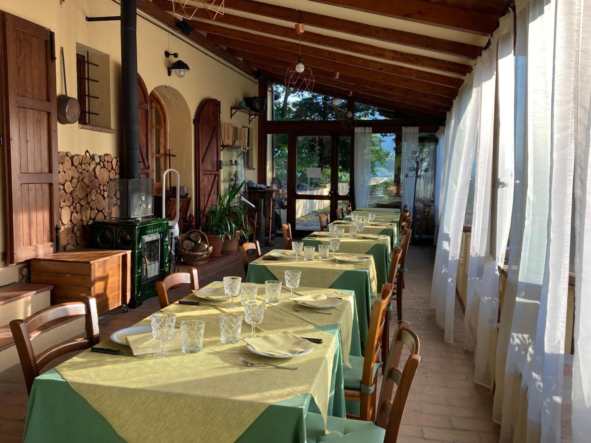 Agriturismo Gioie Di Campagna 法布里亚诺 外观 照片