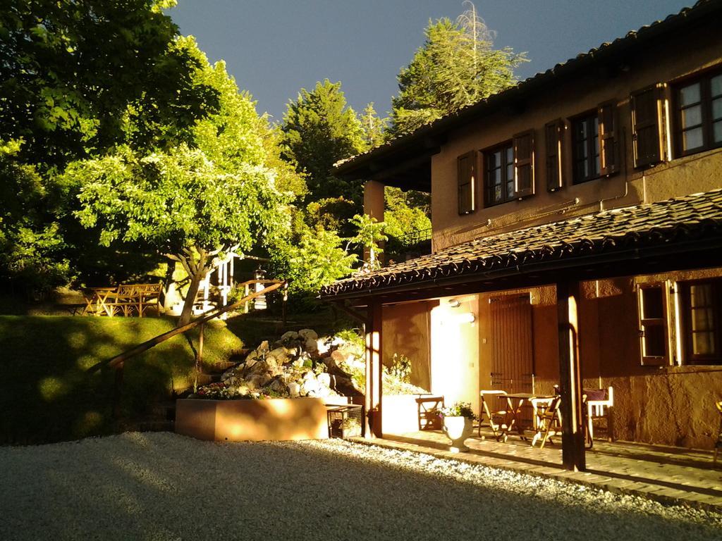 Agriturismo Gioie Di Campagna 法布里亚诺 外观 照片