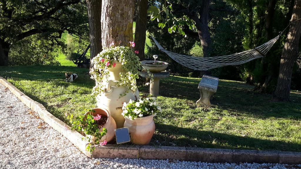 Agriturismo Gioie Di Campagna 法布里亚诺 外观 照片
