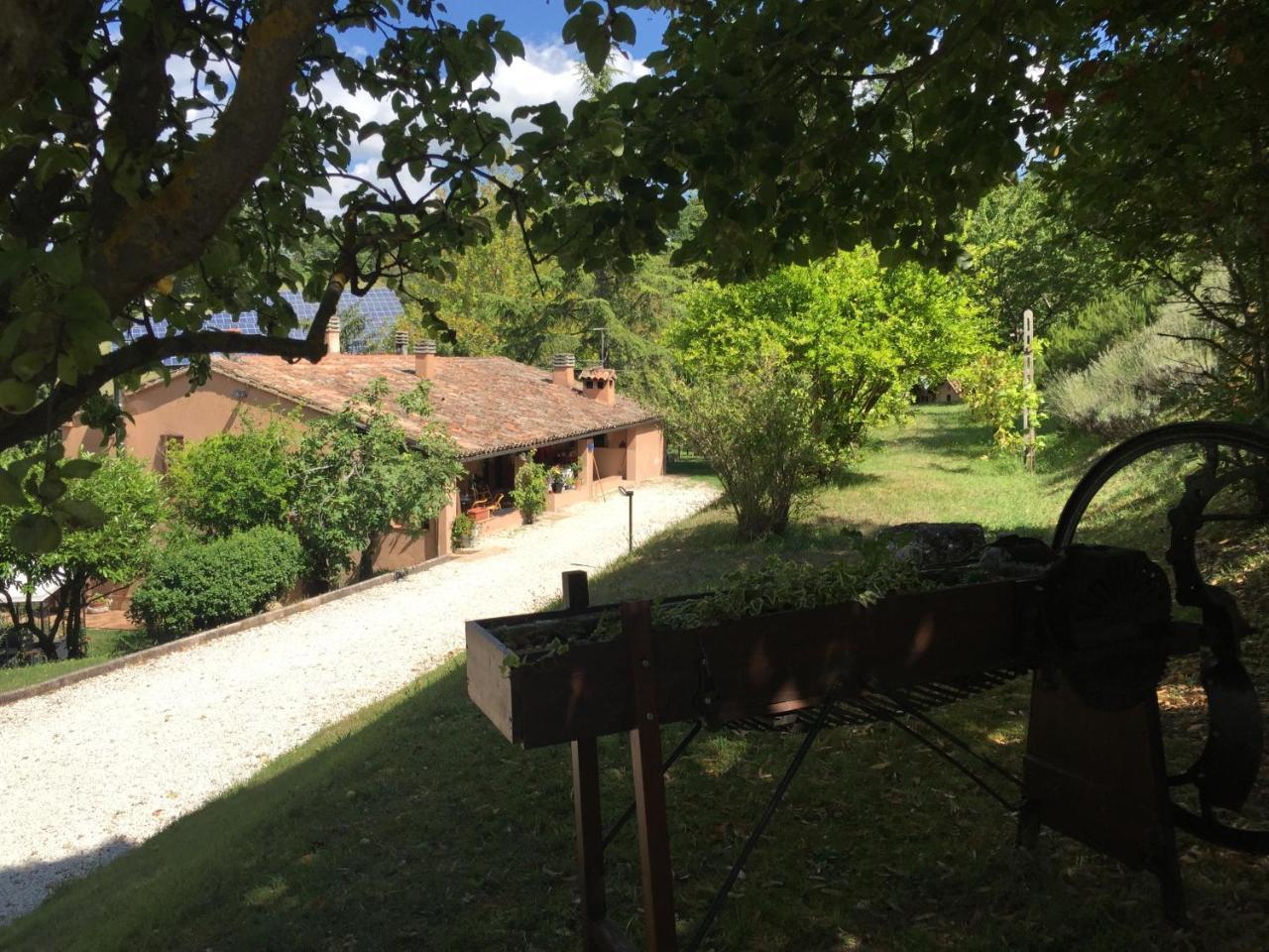 Agriturismo Gioie Di Campagna 法布里亚诺 外观 照片