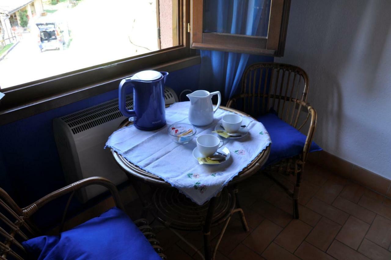 Agriturismo Gioie Di Campagna 法布里亚诺 外观 照片